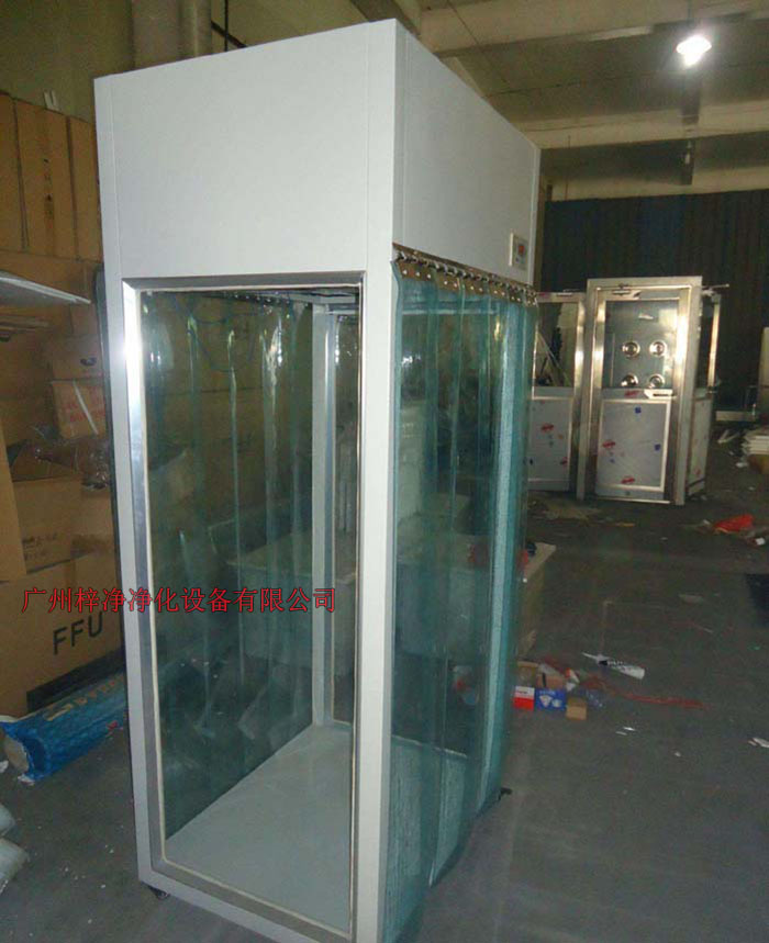 層流采樣車廣泛適用于醫藥、制劑、電子、精密儀器、儀表、食品等行業的特殊場合的原輔物料的采樣。